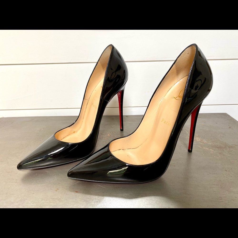 “So Kate” Christian Louboutin heels.